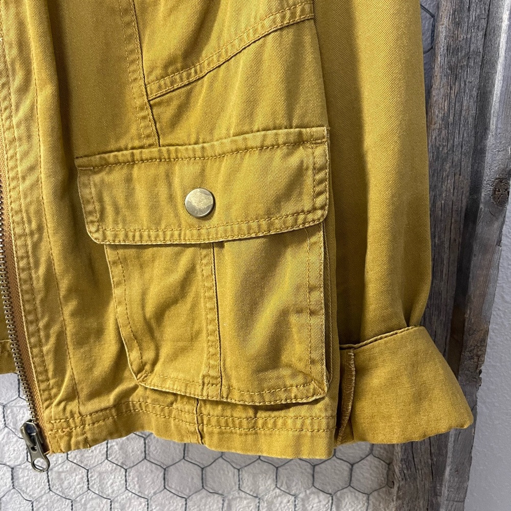 Yellow Utility Jacket - Picture 4 of 8